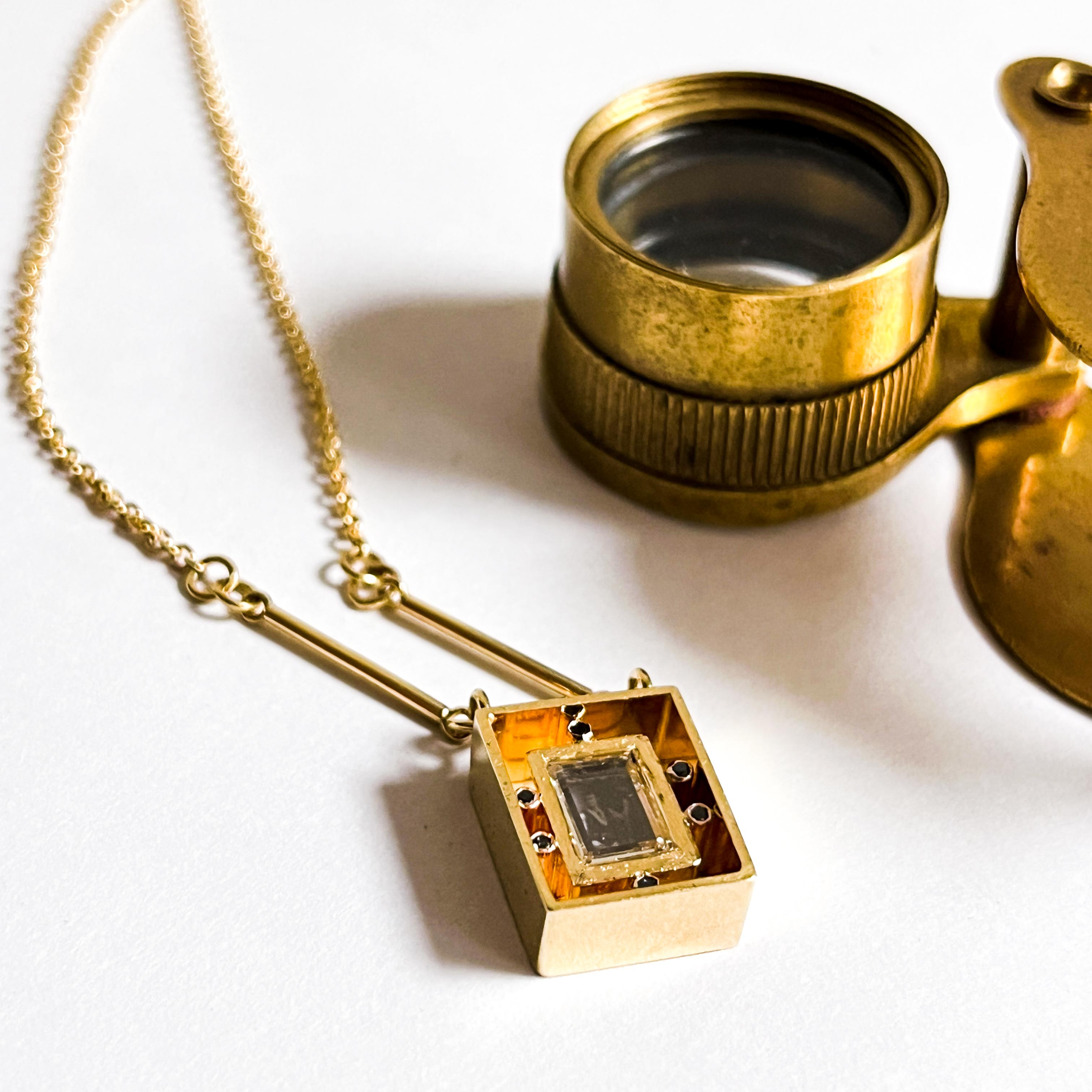 CREEPY CIRCUS: YELLOW GOLD PORTRAIT DIAMOND PENDANT NECKLACE