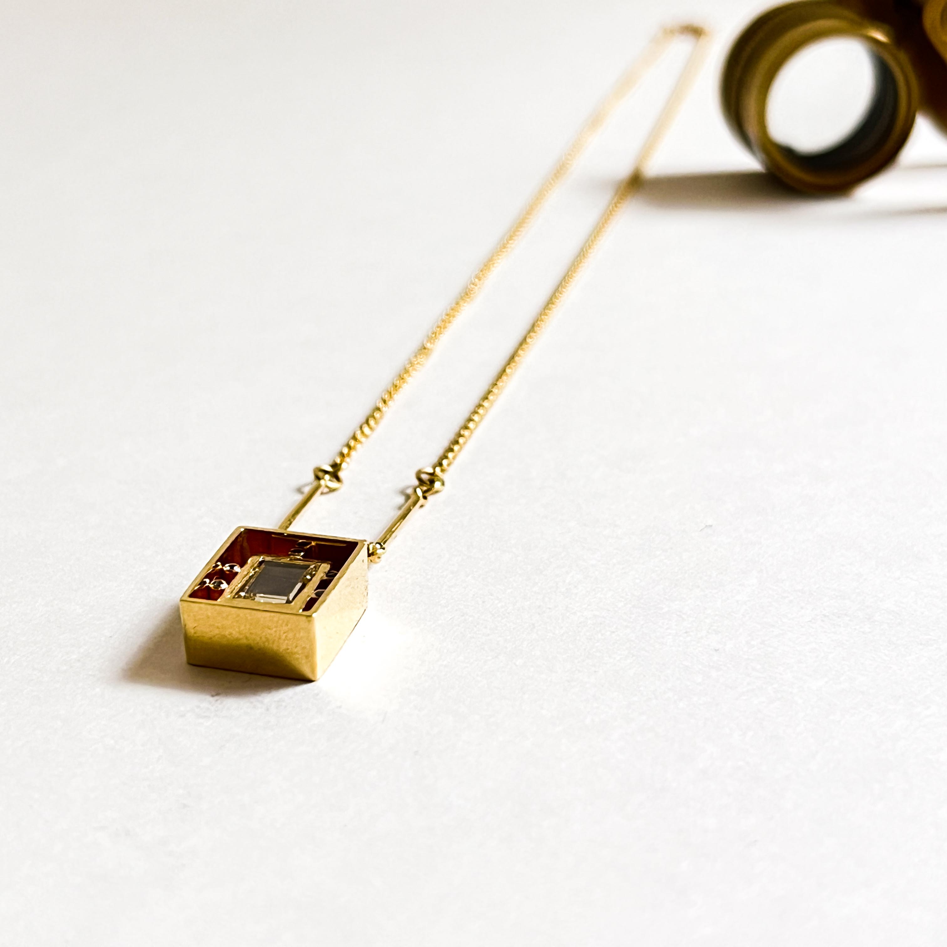 CREEPY CIRCUS: YELLOW GOLD PORTRAIT DIAMOND PENDANT NECKLACE