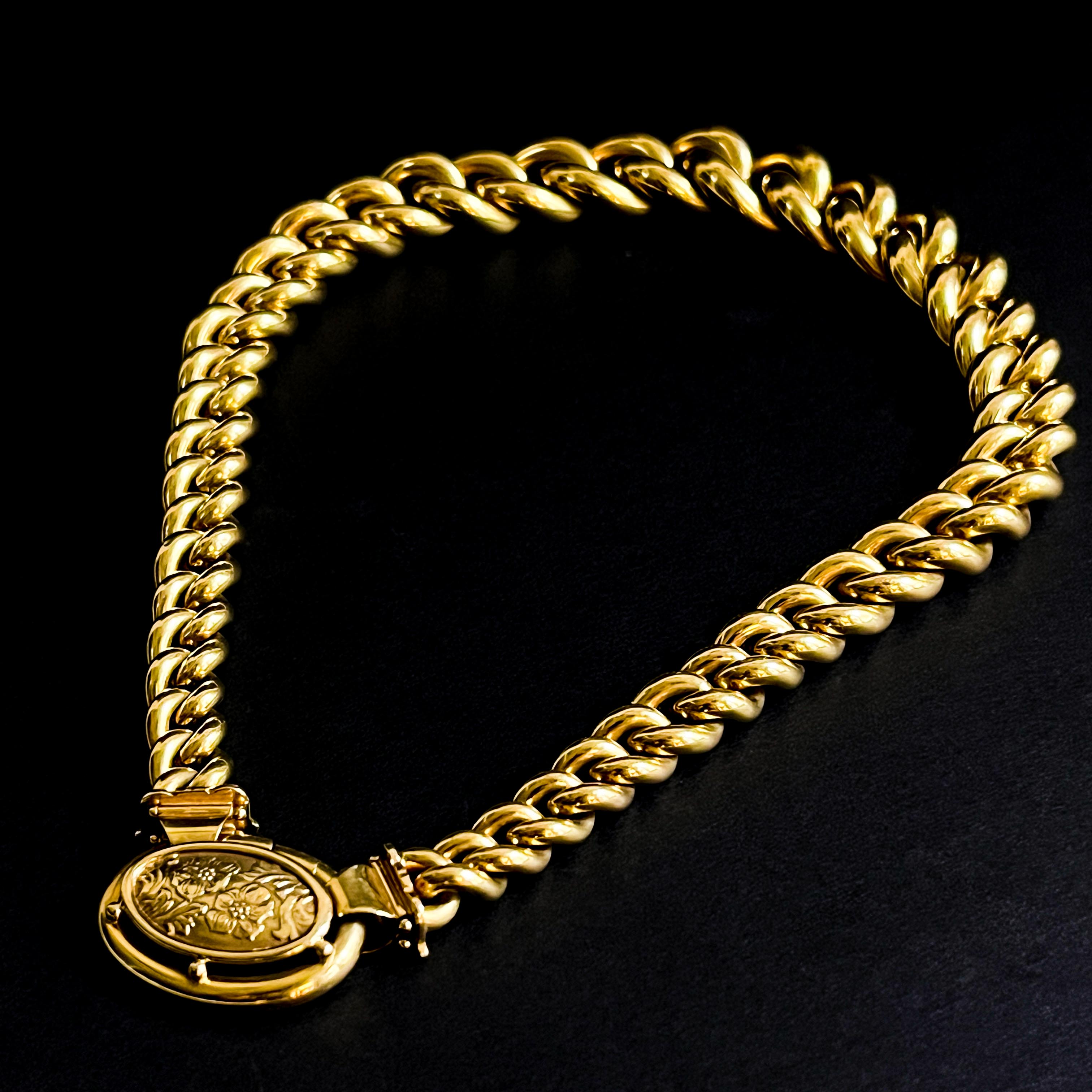PATRICIA: YELLOW GOLD VINTAGE LINK NECKLACE
