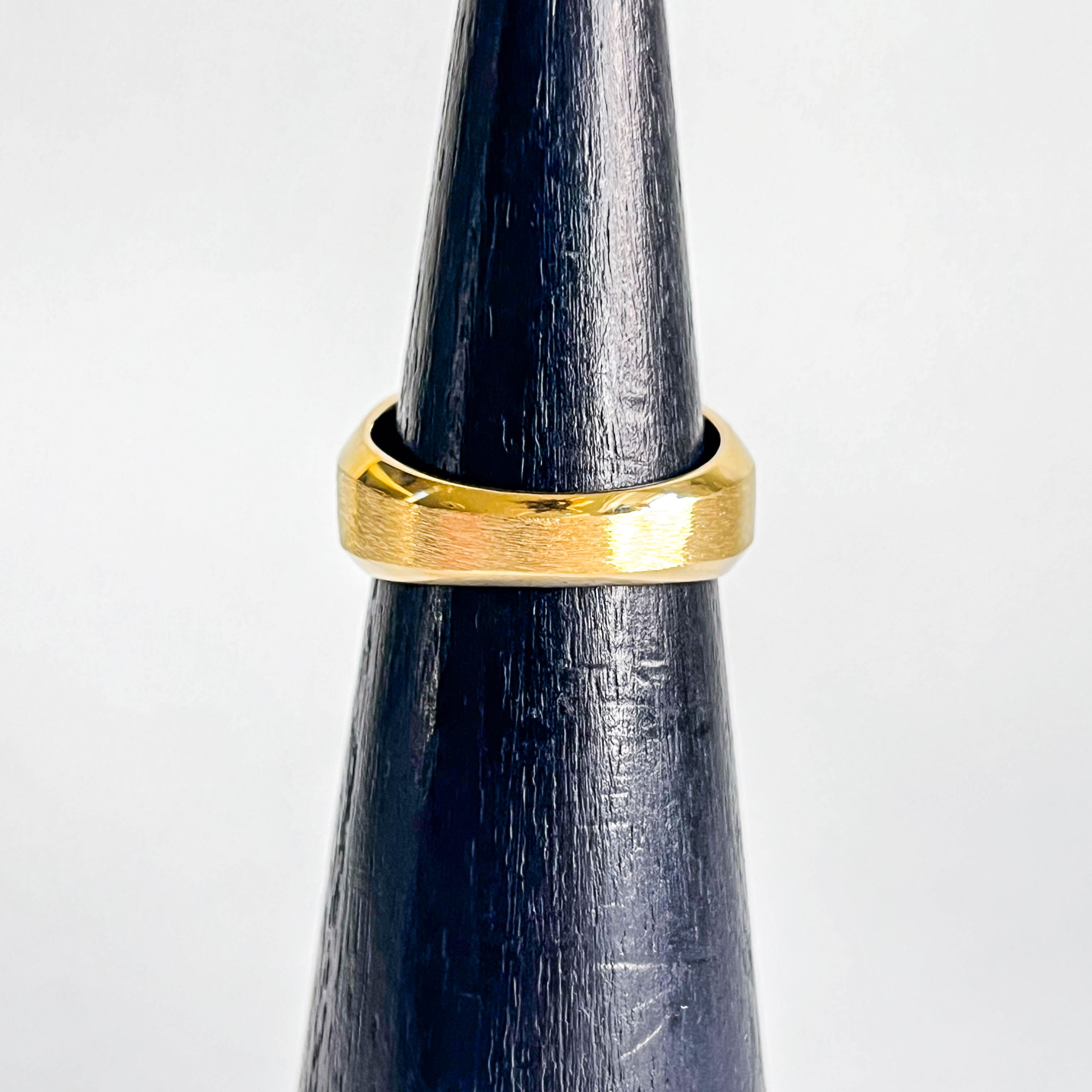 KEVIN: HEXAGONAL BLUE MONTANA SAPPHIRE RING