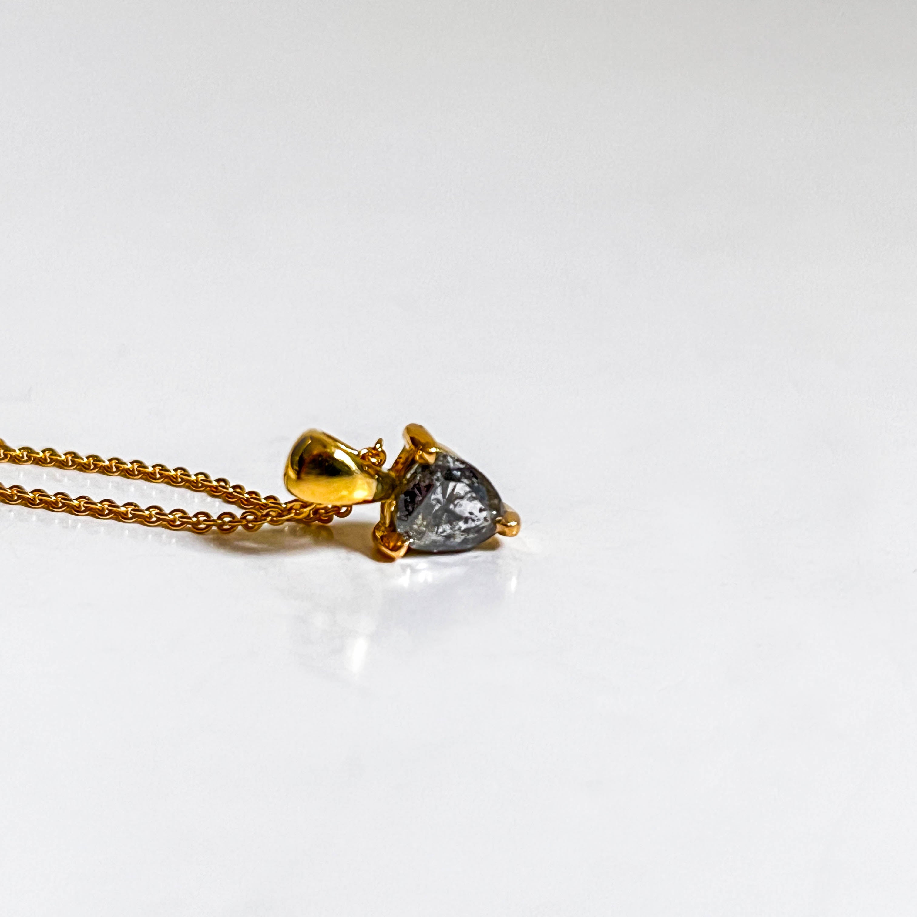 REVEL: YELLOW GOLD TRILLION CUT SALT & PEPPER DIAMOND NECKLACE
