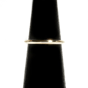 DIVINE: Yellow Gold Knife Edge Ring