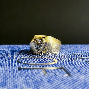 NATHAN: Yellow Gold Shield Cut Salt and Pepper Ring