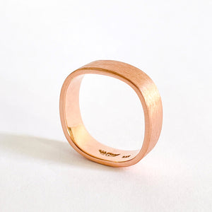 POINT GREY: ROSE GOLD SOFT SQUARE BRUSHED BAND